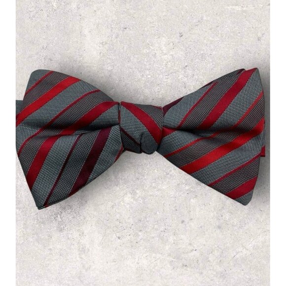 ALFANI Polyester Bow Tie Gray Red Striped W:2.6" EUC - Picture 1 of 2